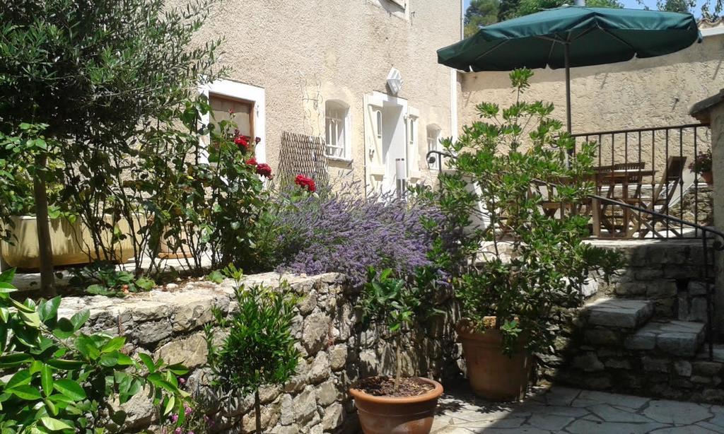 Le Jardin Du Village - Valbonne Oda fotoğraf